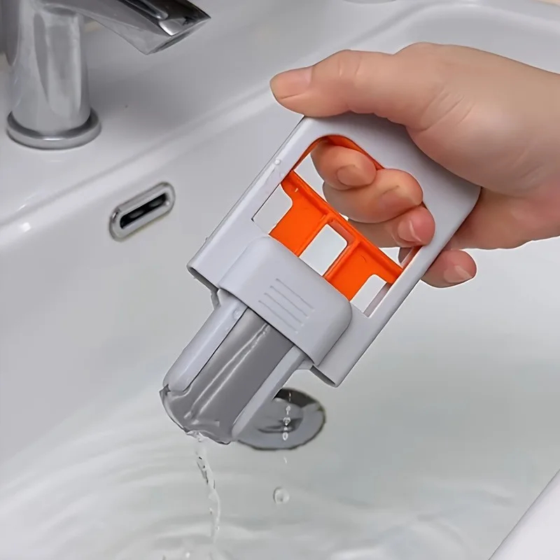 Powerful Squeeze Folding Mini Mop